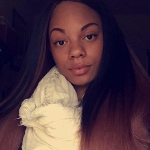 Meet your Posher, Mya